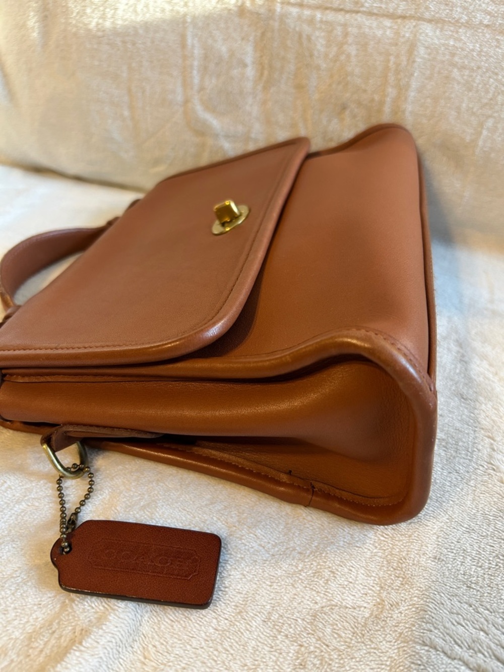 Coach tan Court Vintage Leather Top-Handle Satchel with Turn-Lock - Picture 4 of 11